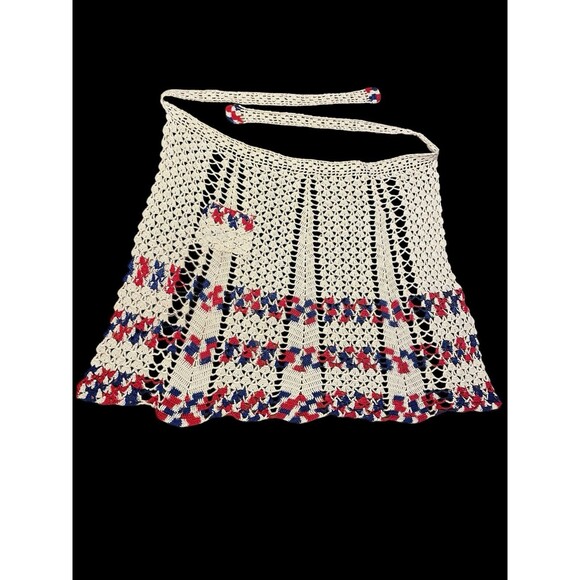 Hand Crocheted Half Apron In Red, Cream And Blue Lacey Pattern Vintage OOAK - Picture 5 of 5